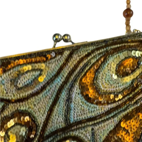 Elegant Sequin Clutch with Beaded Handle - Picture 6 of 8